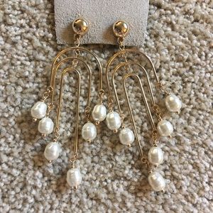 💎Anthropologie Pearl Earrings